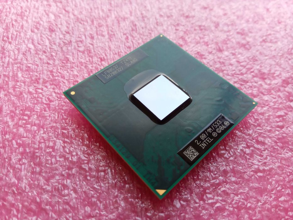 процессор Intel Pentium T2370 T2410 T3400 T4300 CPU 2 ядра