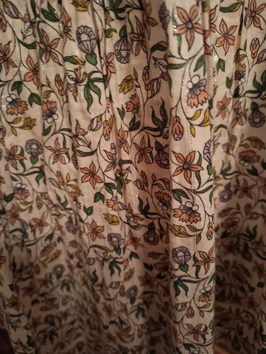 Sukienka Boho ze złota nitką