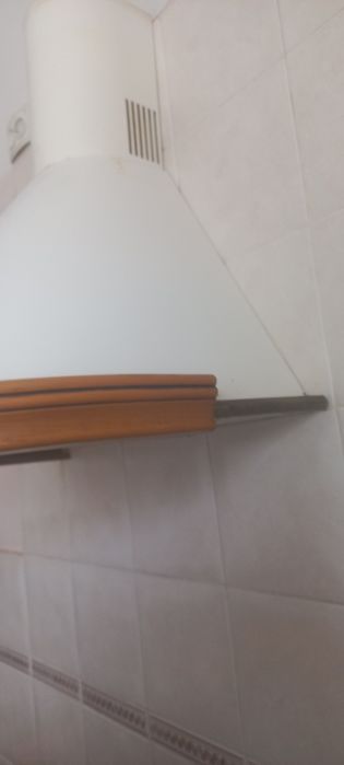Продам витяжку бу
