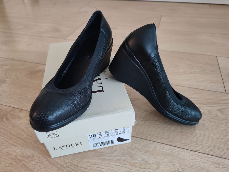 Buty skórzane 36 na koturnie