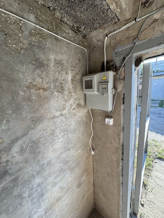 Продам гараж з документами 5 кооператив (21.7 кв. м.)
