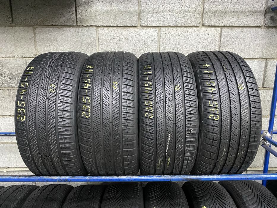 Зимові шини 235/45 R17 (97Y) VREDESTEIN