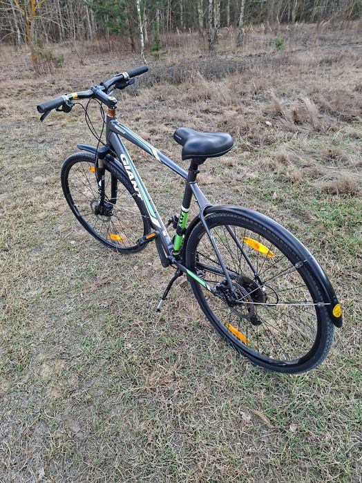 Rower GIANT ROAM L 28 cali przerzutki 3x9  hamulce tarczowe