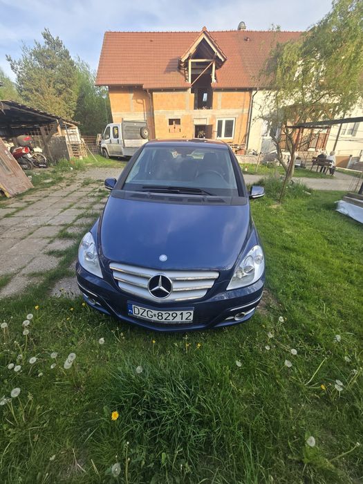 Mercedes B klasa