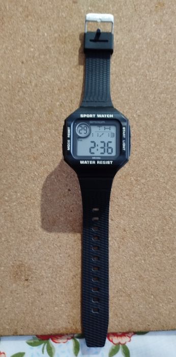 Relógio Digital Sanda