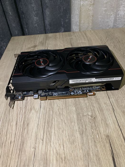 Відеокарта Sapphire Radeon RX6600 PULSE