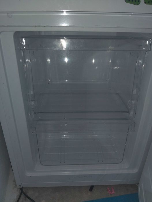 Frigorífico combinado Logan ikea c/garantia