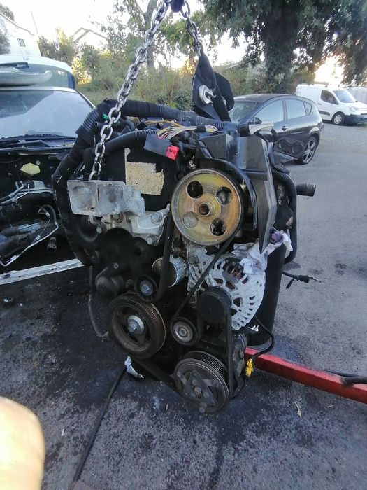 Vendo as peças Peugeot 206 HDI 1.4 gasóleo