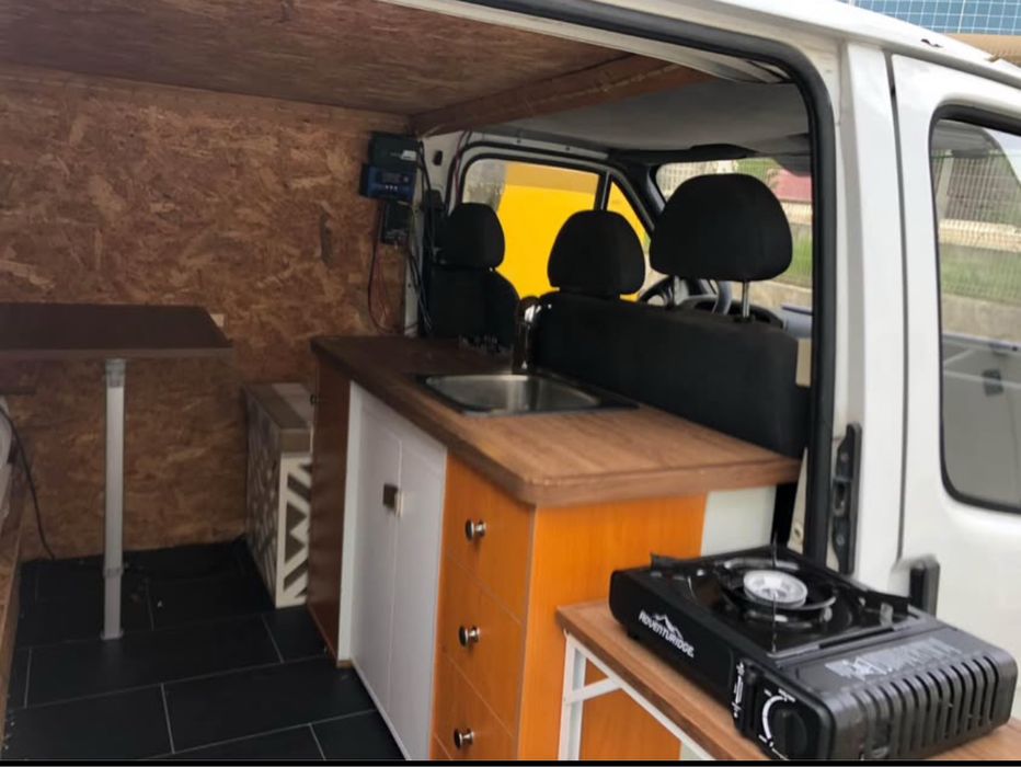 Especial dormitório campervan  legalizada  Ford Transit 2.5