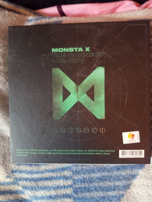 Albumy kpop- twice, BTS, monstax