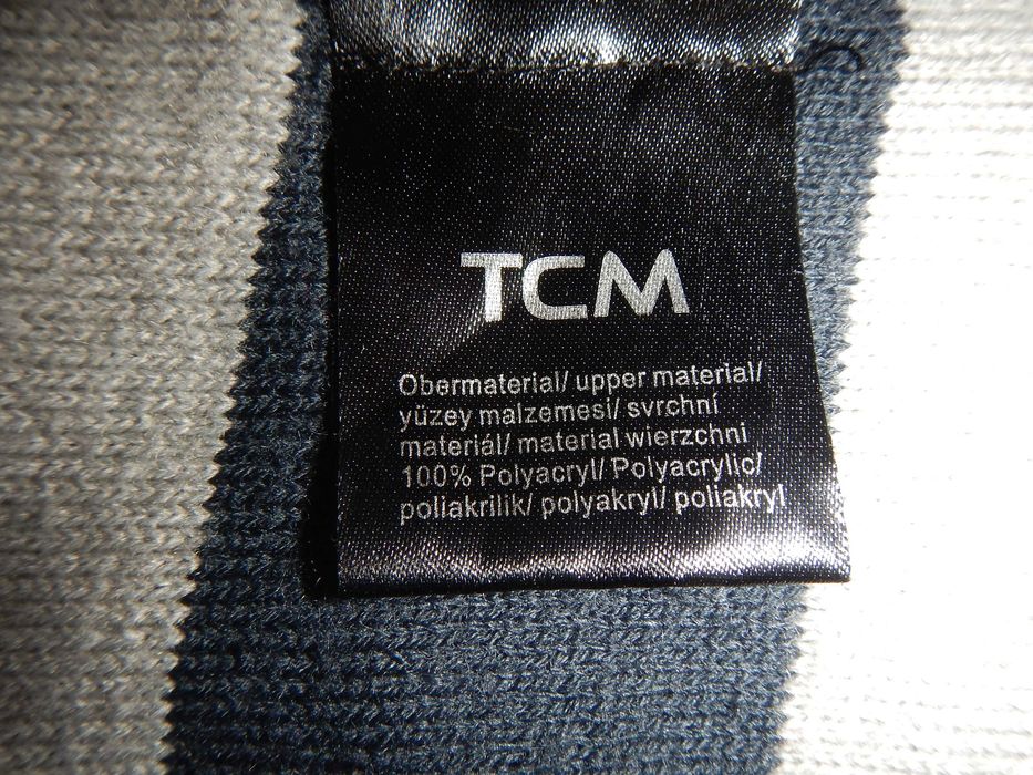 Шарф tcm р.152см х 20см