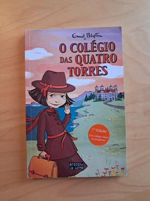 Book: The College of Four Towers I