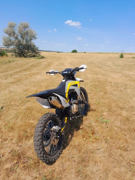 Продам Кросс эндуро