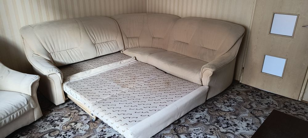 Narożnik z funkcją spania duży 220 /230 cm +fotel