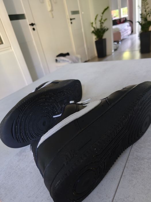 Nike Air Force 1 Low Czarne / Black & White – Rozmiar 42.5