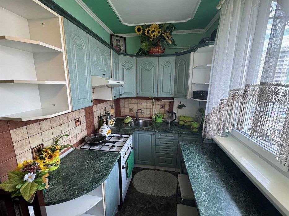 Оренда 2 кімнатної квартири, вул. Легоцького, Новий район.