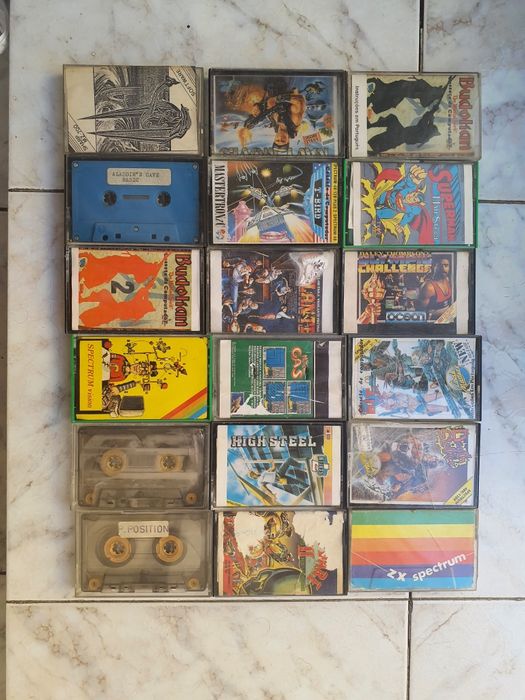 18 cassetes para Zx spectrum