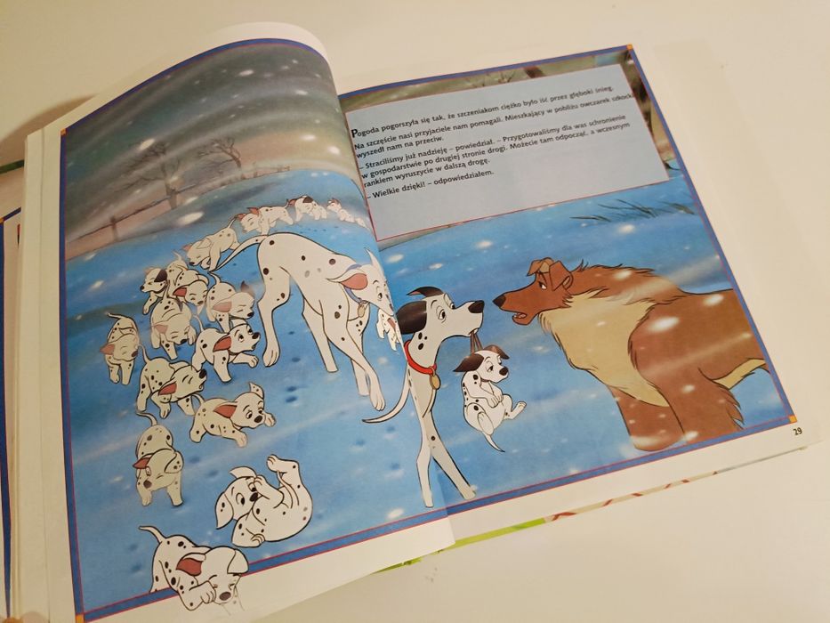 Książka Disney bajeczne opowieści 101 dalmatyńczyków Aladyn Bambi król lew Pinokio dumbo