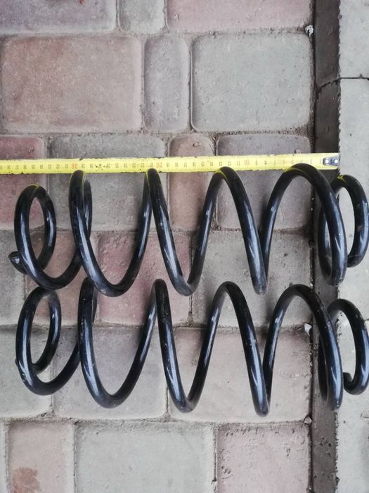 Пружини на Ауді А6 передні