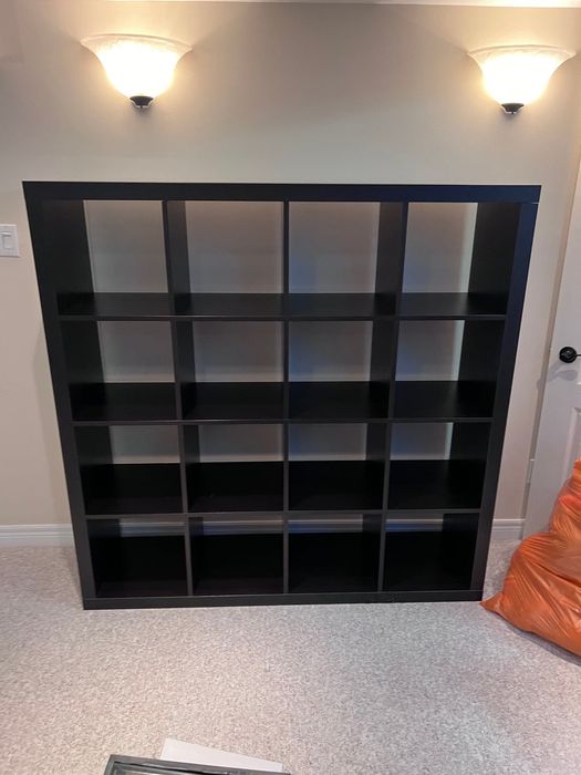 Estante cubo usada 147x147