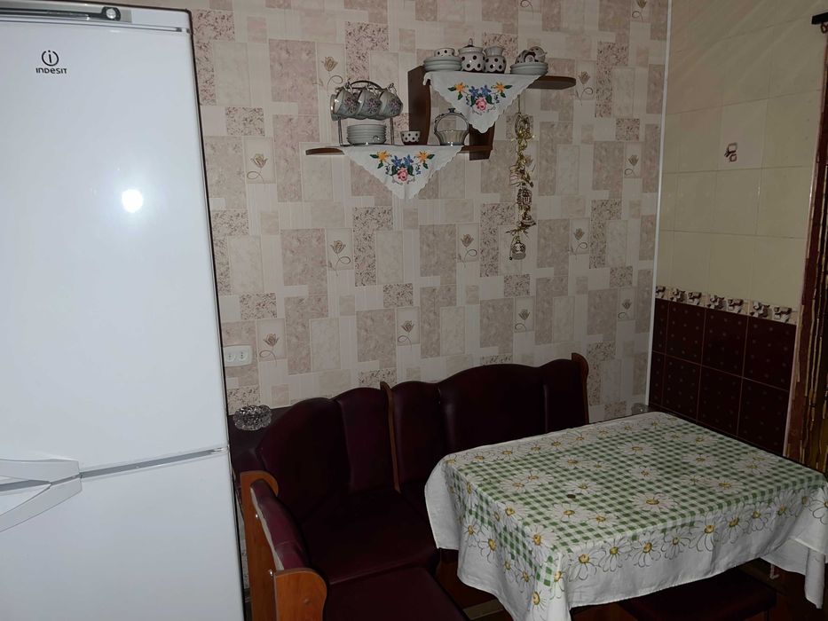 Продам 3-кімнатну квартиру у центрі Тернівки (Вулиця Шахтарська)