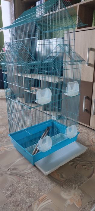 Продам клітку для папуги