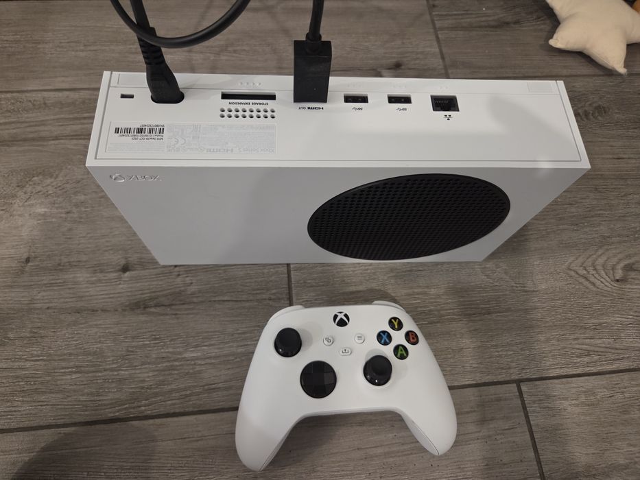 Xbox series S! GWARANCJA! Stan idealny!