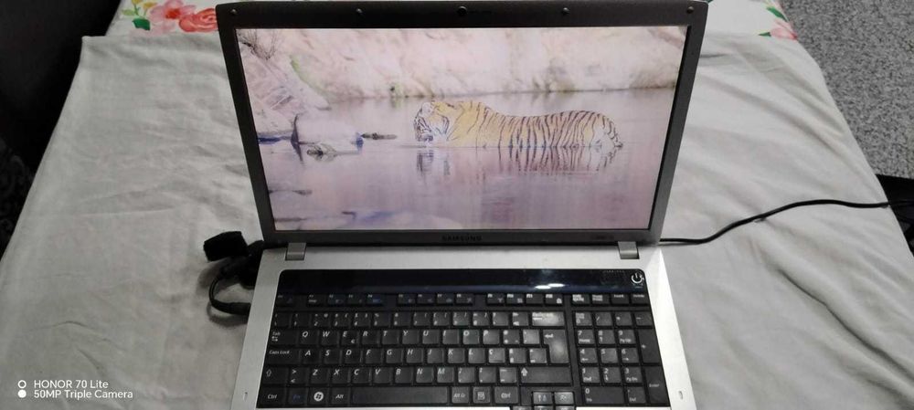 Computador recondicionado e revisto SAMSUNG R730 DE 17 POLEGADAS