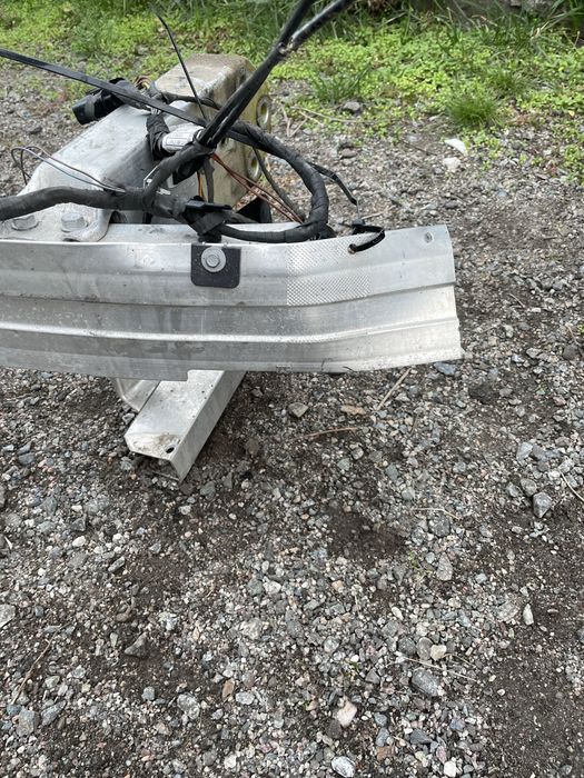 Передняя панель (Телевизор) BMW 5 F10 /F11