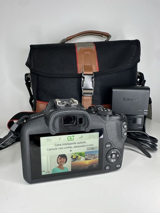 Canon EOS R100 com objetiva RF-S 18-45mm + acessórios