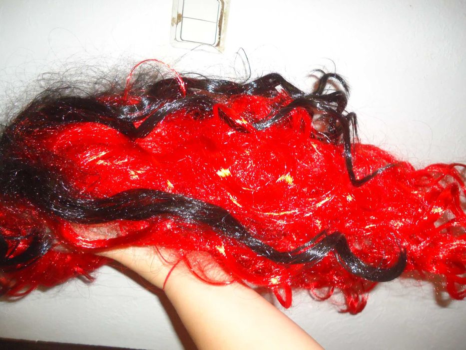 парик к празднику