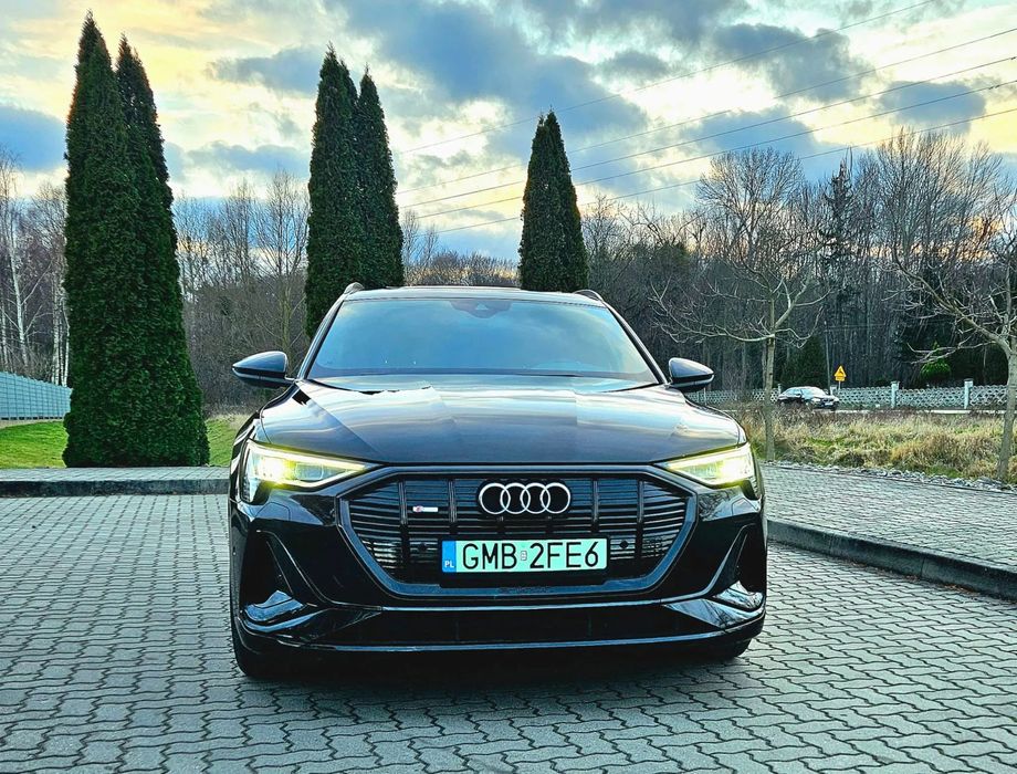 Audi e-tron S-line | Black Shadow | Pneumatyka | Matrix | FV23%