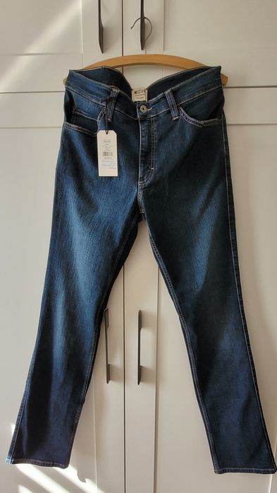 Męskie spodnie Mustang nowe