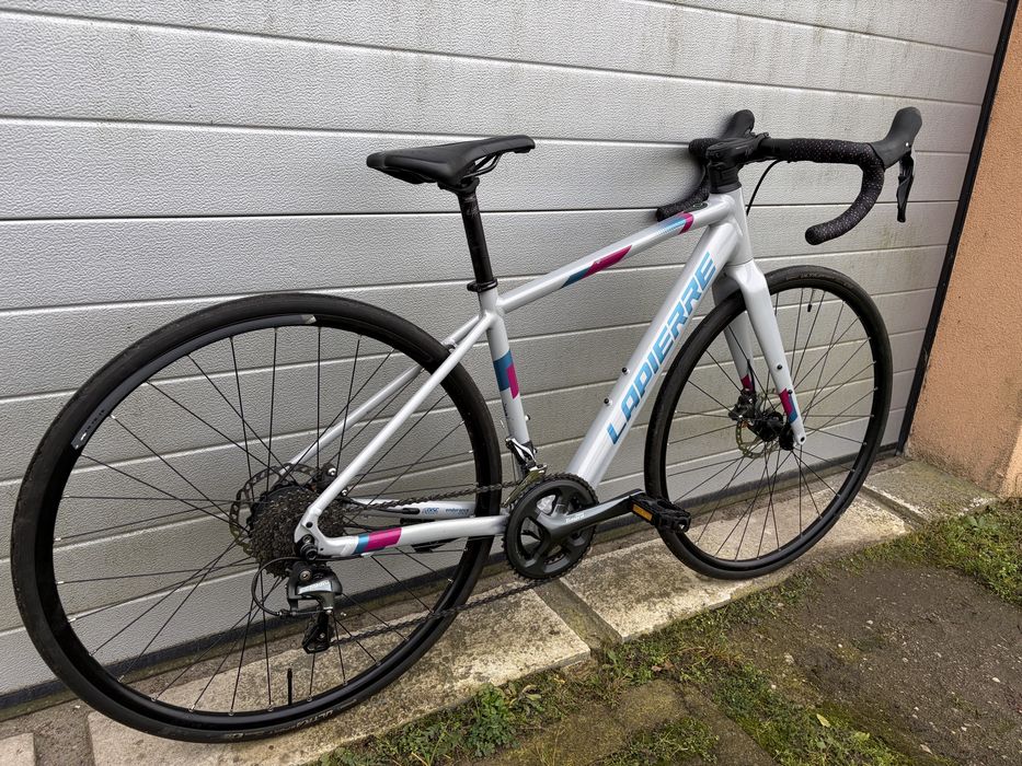 Rower elektryczny damski Lapierre E  Sensium | S| hamulce hydrauliczne