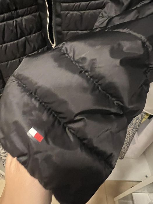Kurtka Tommy Hilfiger jak nowa