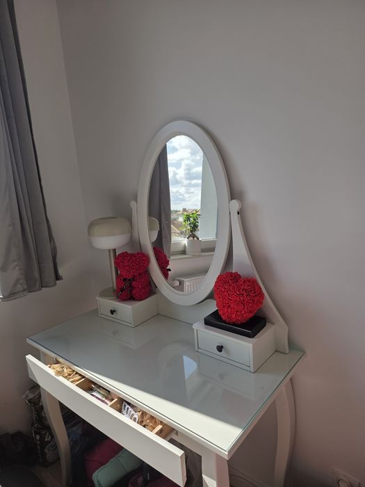 Piękna toaletka ikea
