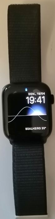 Apple Watch SE (Gen 2) 44mm- como novo, com a bateria a 100% - 2 anos de garantia