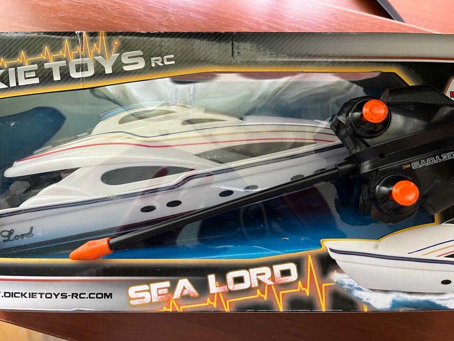 Радіокерований човен  Dickie RC Sea  Lord