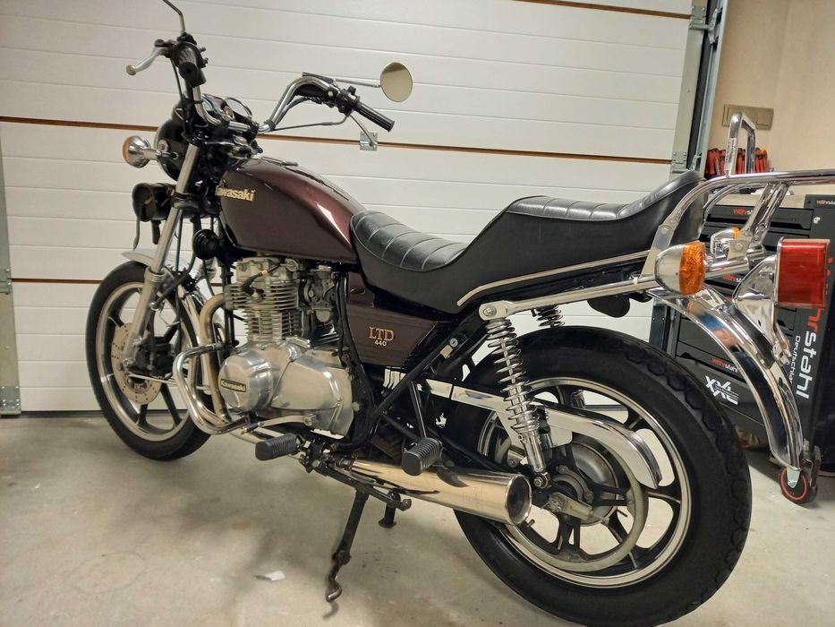 Schne Kawasaki Ltd 440 Bildnull