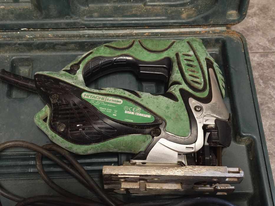Hitachi CJ 110MV wyrzynarka