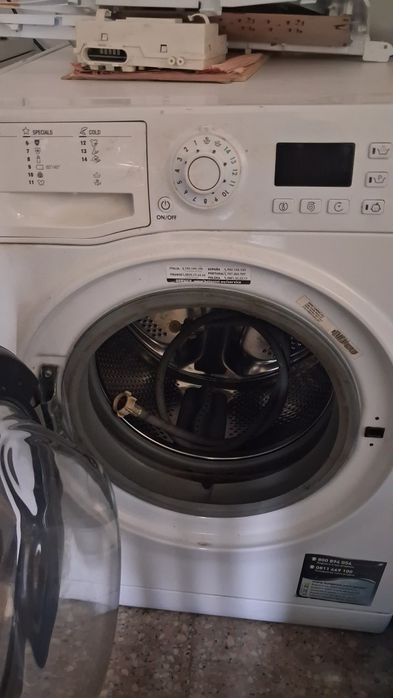 Maquina de lavar roupa Ariston 8kg