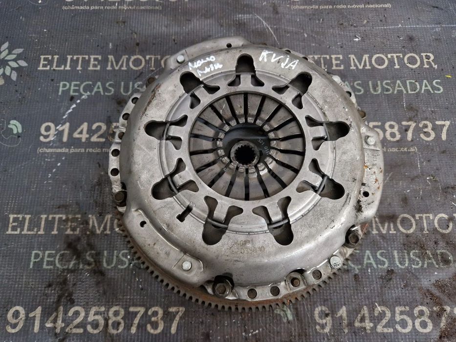 Monomassa usado FORD FIESTA 1.4 TDCI 8V 70CV KVJA VOLANTE MOTOR