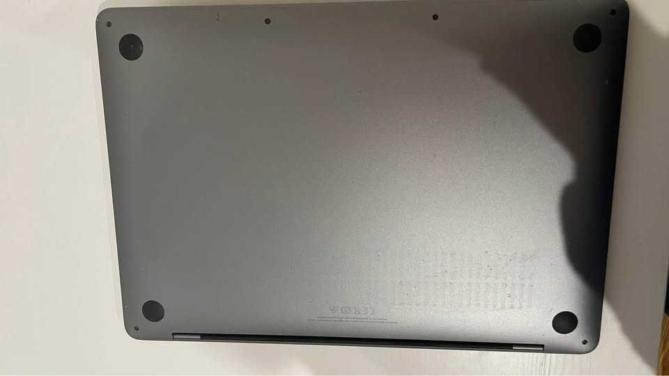 Macbook Pro M2 2021