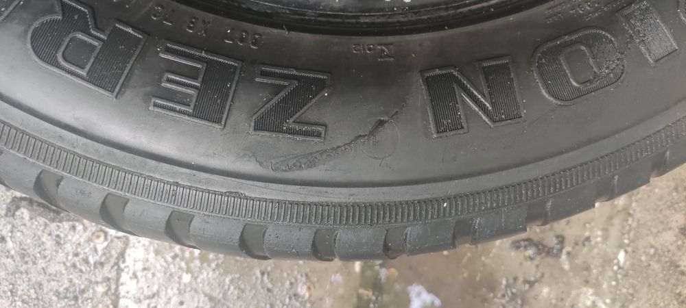 Шини колесо 255 60 17