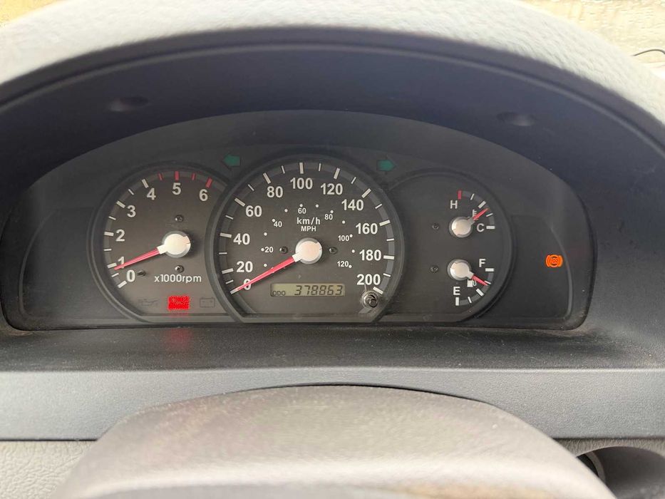 KIA Sorento 2005 року 2.5 дизель, механіка, торг !!!