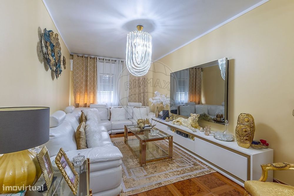 Apartamento T3 para venda — Alverca Do Ribatejo E Sobralinho, Lisboa