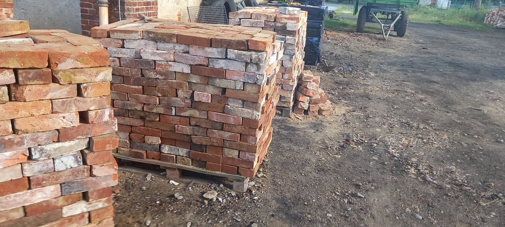 Cegla z rozbiorki budynków
