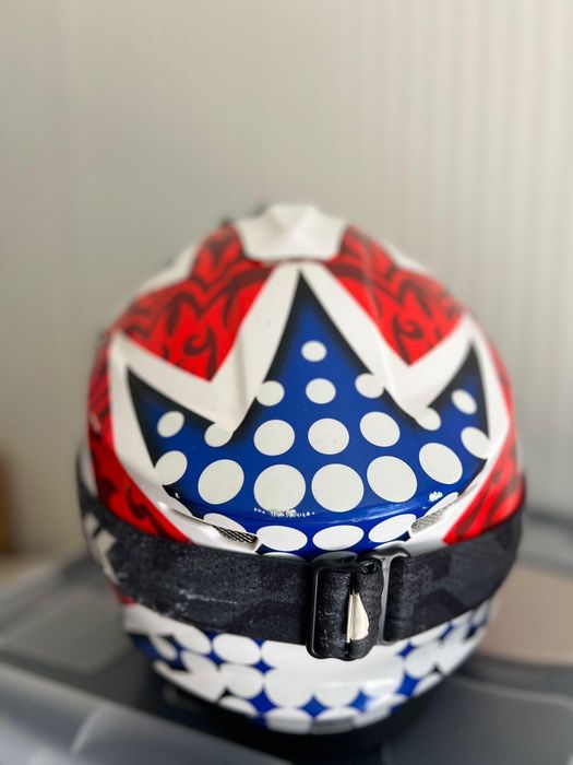 Capacete Scorpion e Óculos O'neal