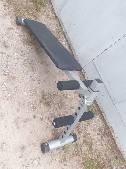 Продам лавка для пресса.Torneo.Дуже зручна у використанні.