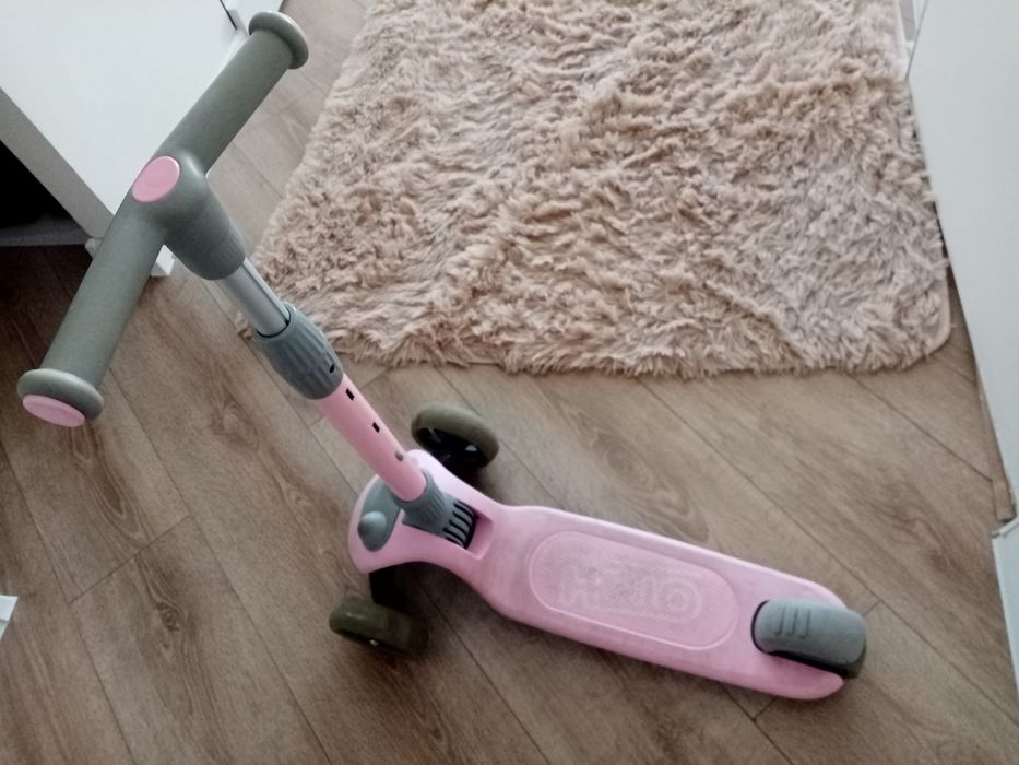 Дитячий самокат Best Scooter HELLО